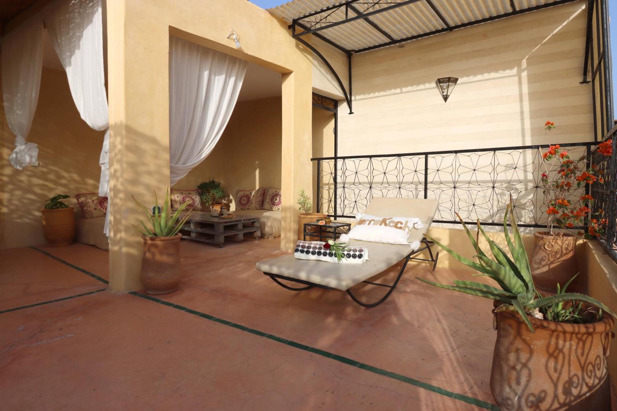 Bahia Bensaleh Appartement *