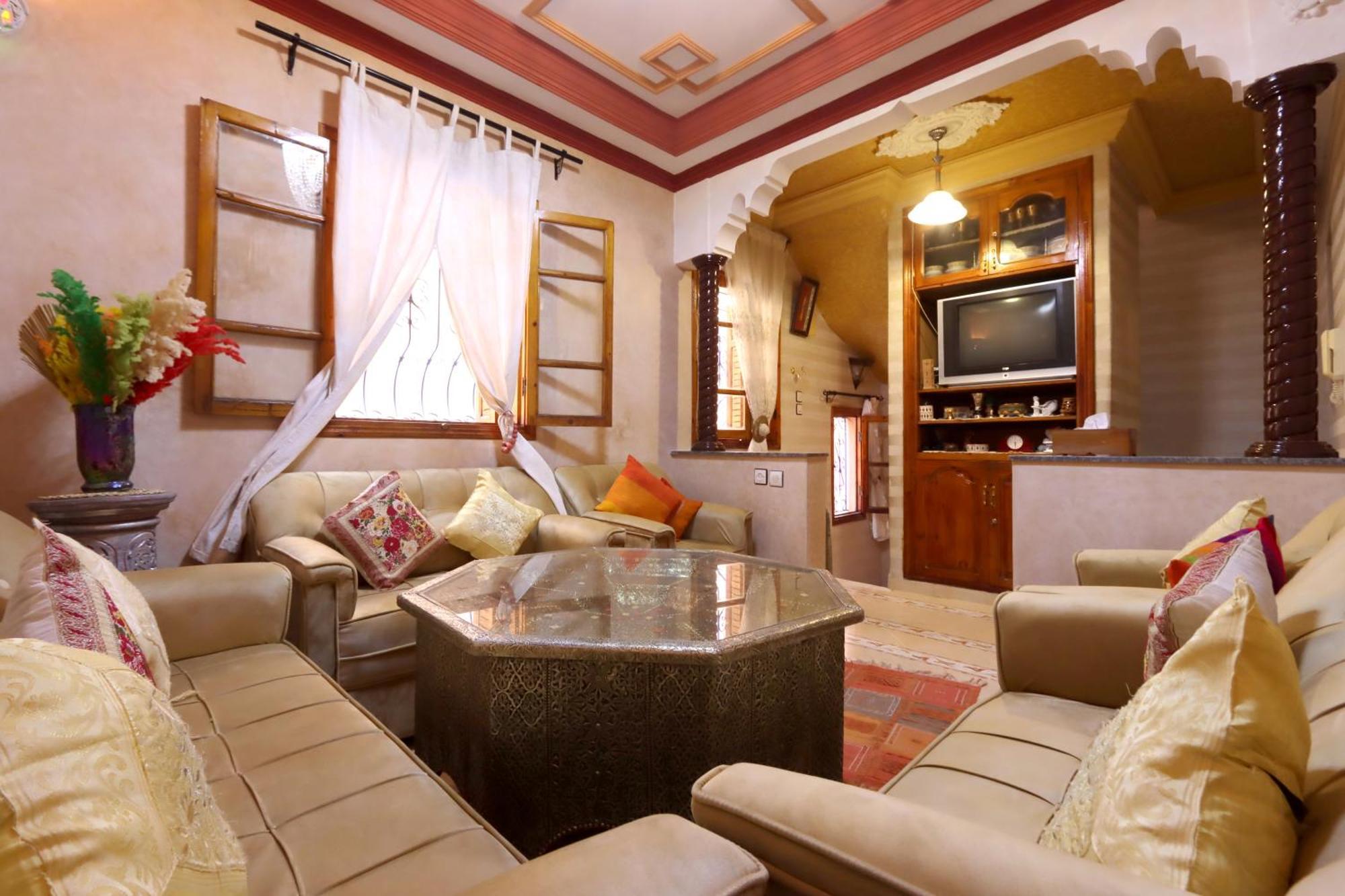 Bahia Bensaleh Appartement *